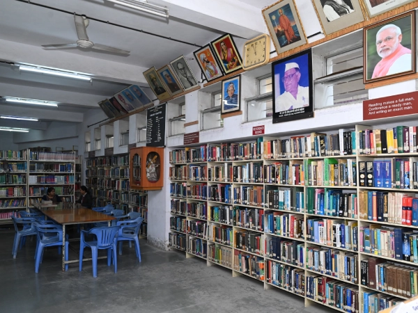 Sanjivani University Ahmednagar Library photo 3